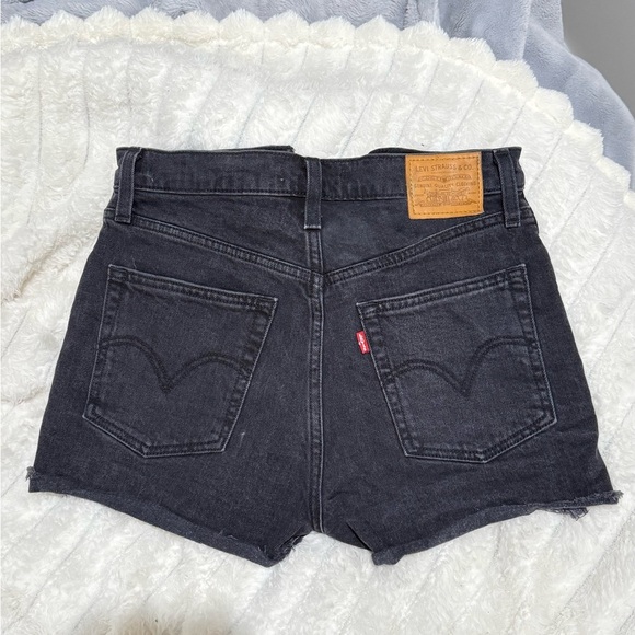 Levi shorts - Picture 5 of 5